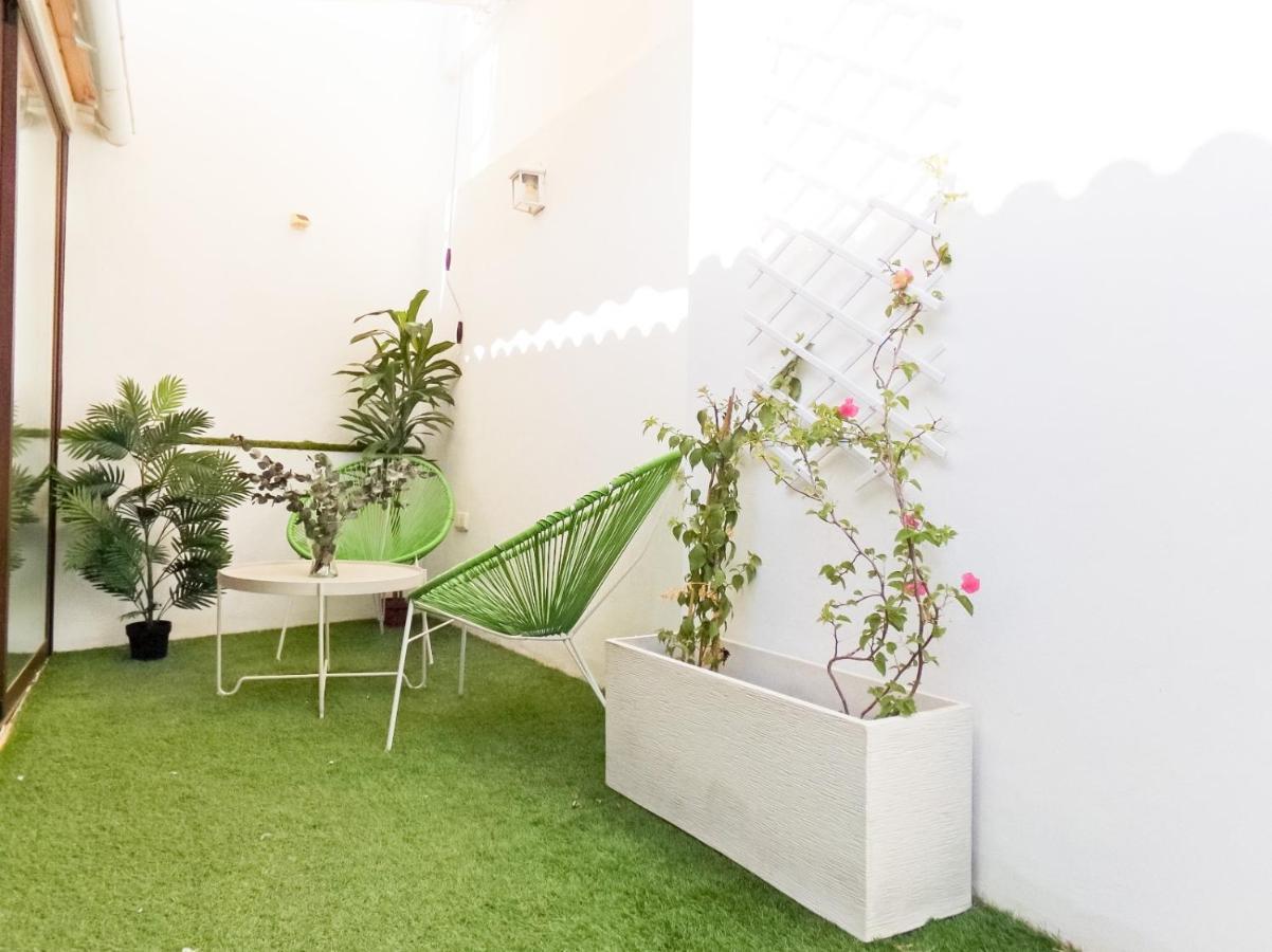 The Loft Deluxe Apartment Малага Екстериор снимка